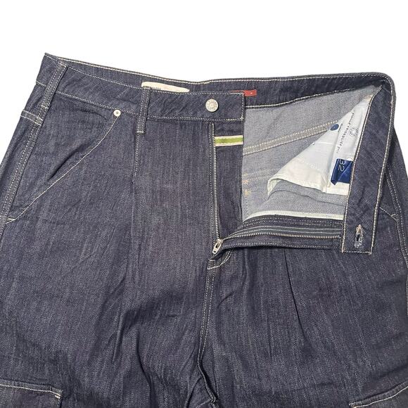 NEW Anthropologie Pilcro Low Slung Relaxed Fit Cargo Jean Blue Oversized Size 32 - Picture 4 of 15